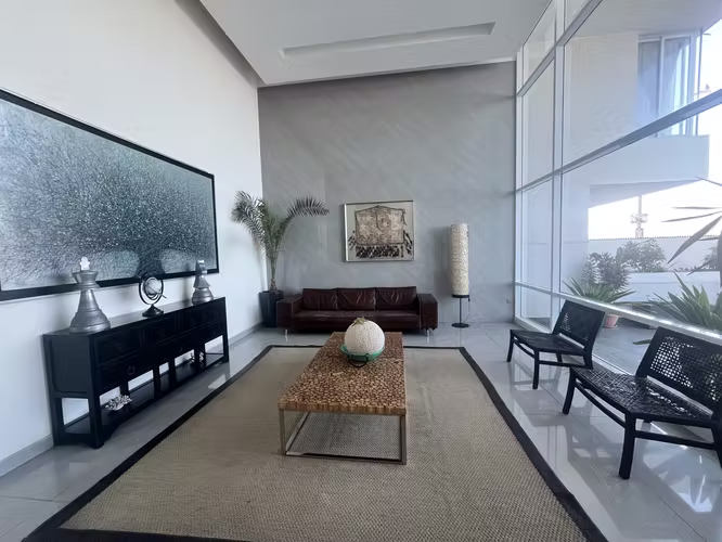 ARRIENDO EXCLUSIVO DEPARTAMENTO EN PRIMERA LÍNEA