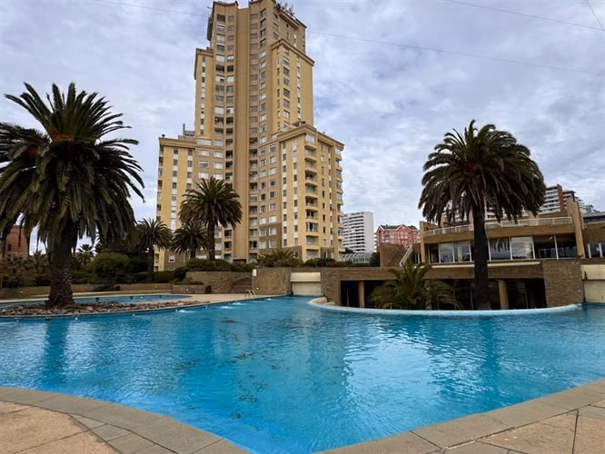Departamento en venta de 2 dorm. en Concón