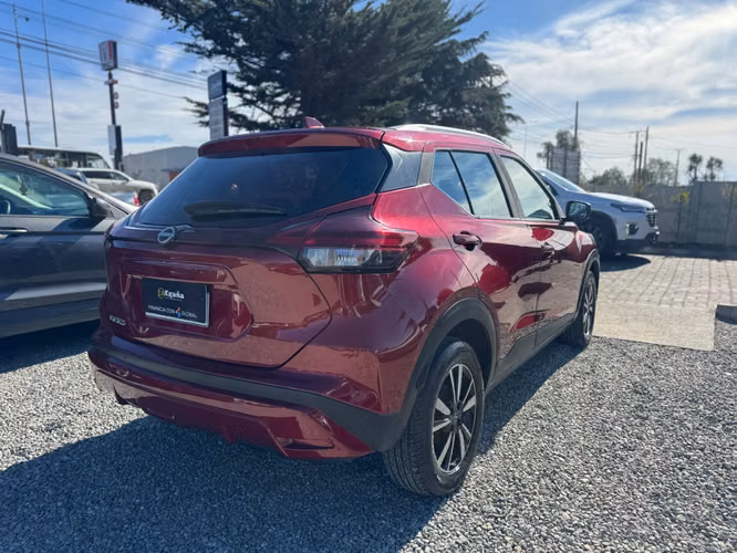 NISSAN  KICKS 2023