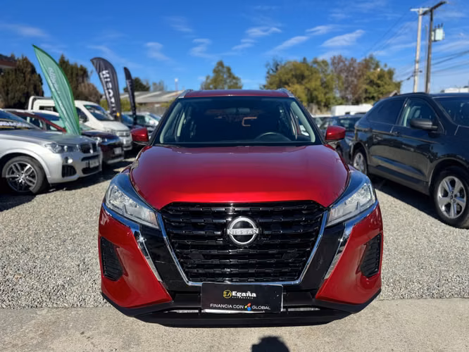 NISSAN  KICKS 2023