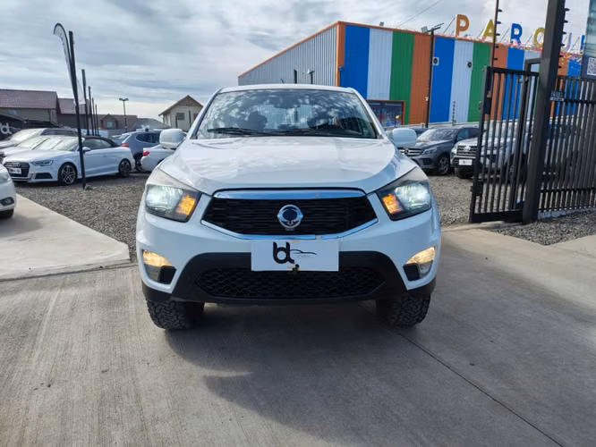 SSANGYONG ACTYON SPORTS NAS612 2.0 4X2 MT 2018 - Imagen 3