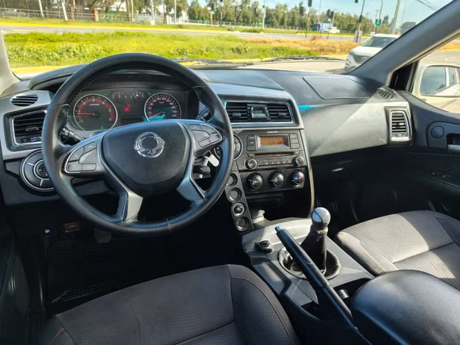 SSANGYONG ACTYON SPORTS NAS612 2.0 4X2 MT 2018 - Imagen 17