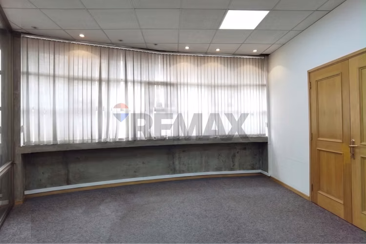 Bodega industrial 4.438 m² en san bernardo