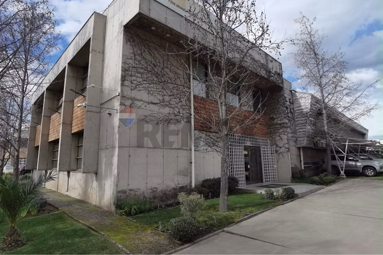 Bodega industrial 4.438 m² en san bernardo