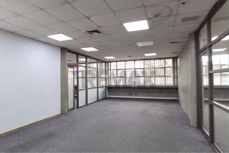 Bodega industrial 4.438 m² en san bernardo