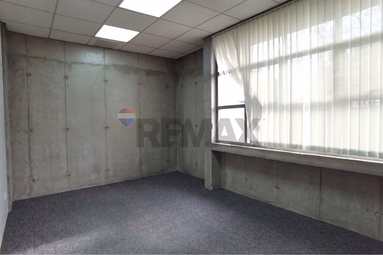 Bodega industrial 4.438 m² en san bernardo
