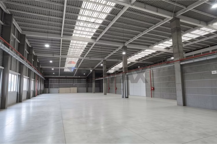 Bodega industrial 4.438 m² en san bernardo