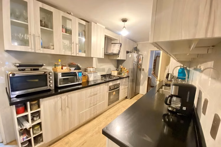 Oportunidad - casa en barrio casa grande peñalolén