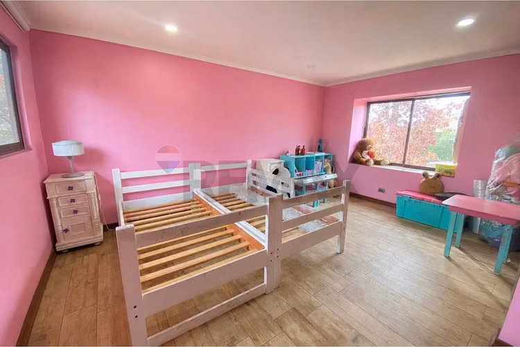 Oportunidad - casa en barrio casa grande peñalolén