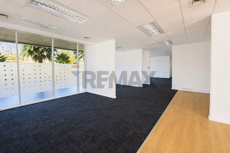 Oficina 270 m² habilitada ciudad empresarial - Imagen 13