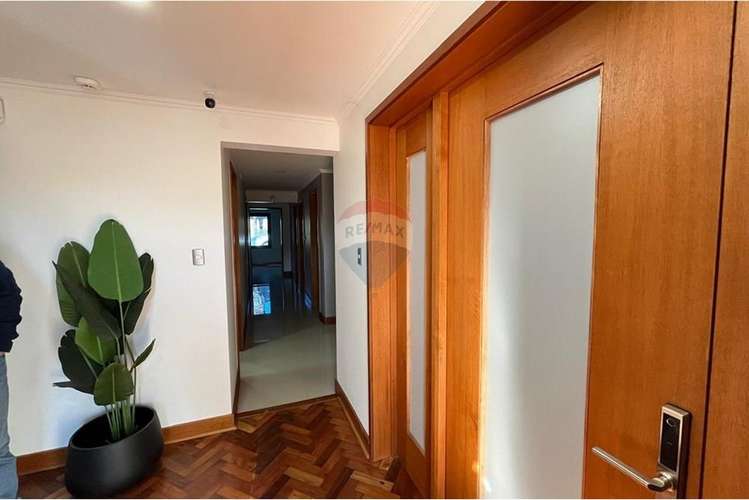Se venden oficinas con galpon como nuevas - Imagen 9