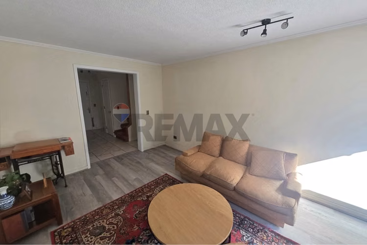 Casa familiar peñalolén excelente condominio - Imagen 5