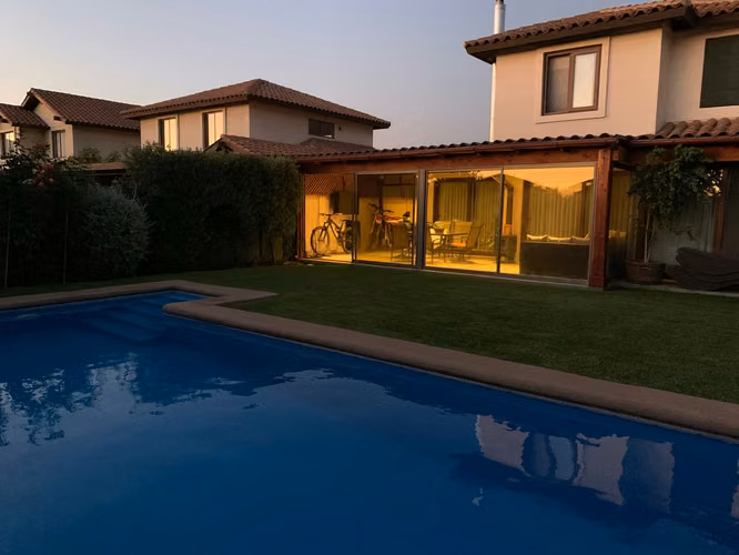 CASA EN VENTA AYRES DE CHICUREO ACCESO A LA LAGUNA