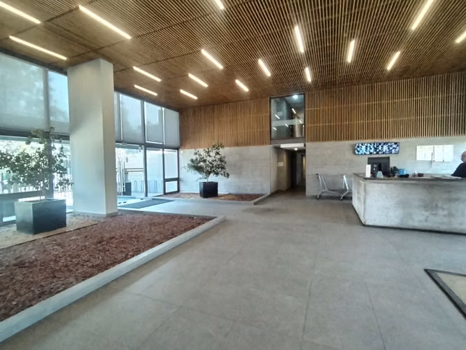 VENTA DE DEPARTAMENTO SEMINUEVO CON  AMPLIO PATIO PRIVADO - Imagen 17