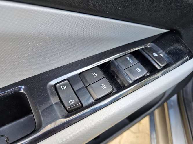Chevrolet Sail 1.5 Ltz Mt 2025 - Imagen 14