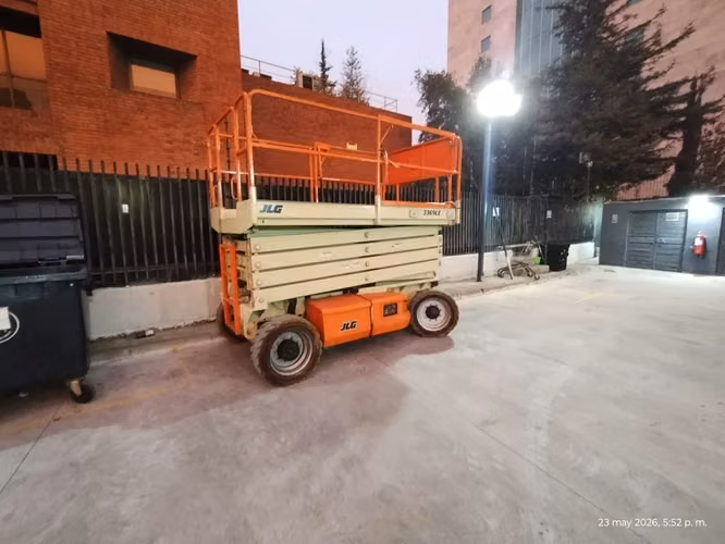 JLG 3369LE ELÉCTRICA – 12 METROS – EN VENTA