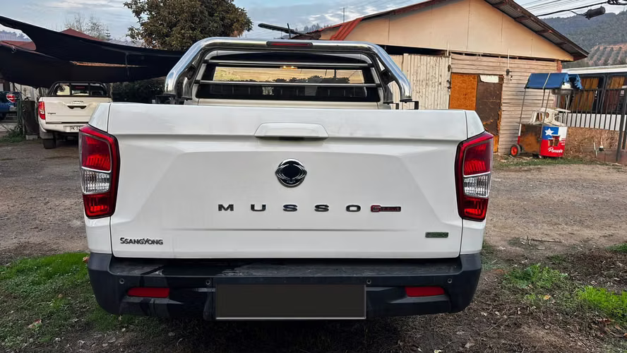 SSANGYONG GRAND MUSSO 2022