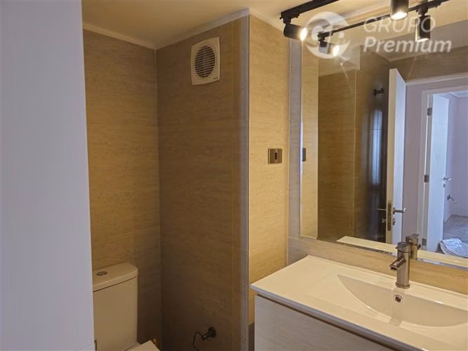 Departamento en Las Condes Remodelado como nuevo - Imagen 9
