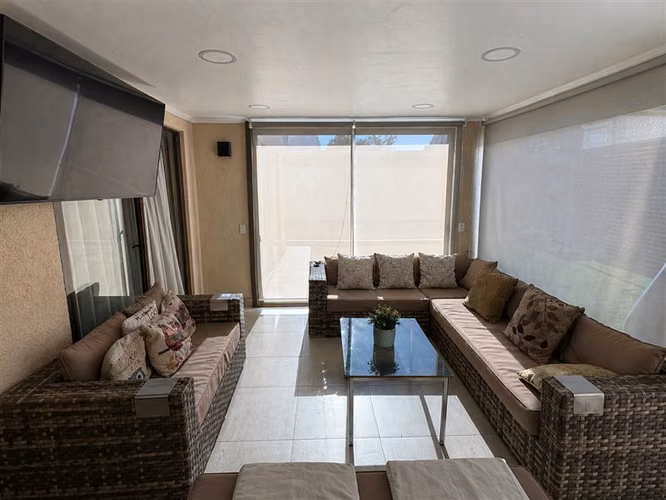 Casa en venta de 3 dorm. Piscina, Izarra. CDLV - Imagen 9