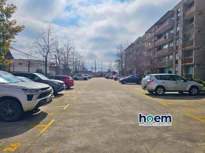 Departamento en venta en Condominio Santa María, Sector Oriente, Talca