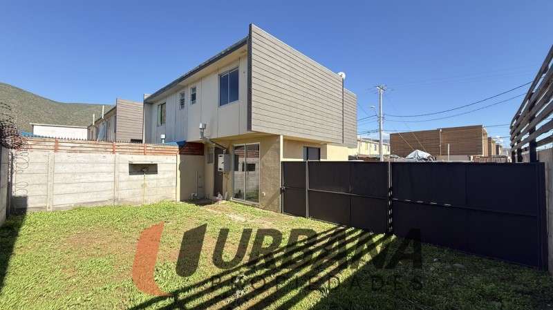 Casa CASA NUEVA EN ARRIENDO AÑO CORRIDO – LOTEO VALLES DEL SAUCE