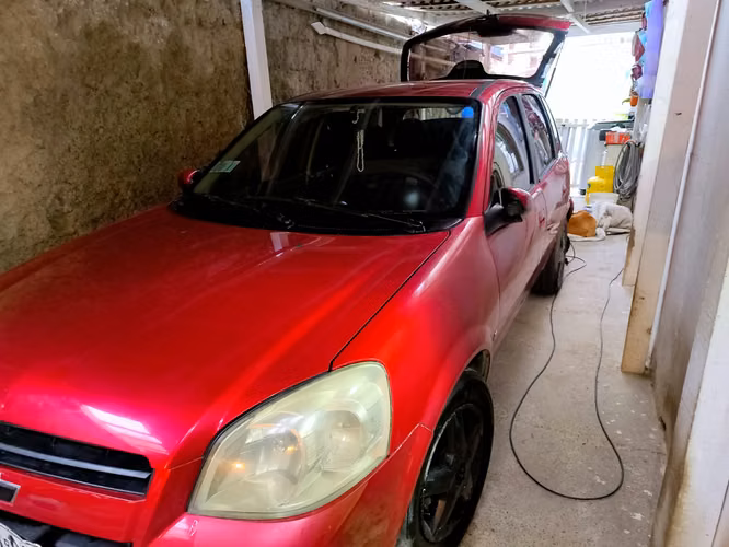 VENDO CHEVROLET CORSA 2010