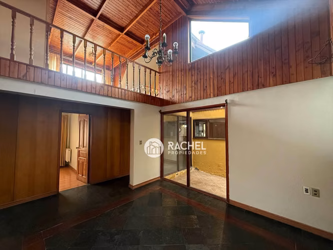 SE ARRIENDA AMPLIA CASA CON 5D- CERCANA A COLEGIO GREEN HOUSE - Imagen 9