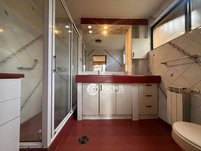 SE ARRIENDA AMPLIA CASA CON 5D- CERCANA A COLEGIO GREEN HOUSE - Imagen 13