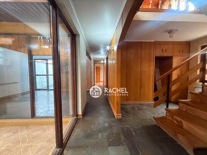 SE ARRIENDA AMPLIA CASA CON 5D- CERCANA A COLEGIO GREEN HOUSE - Imagen 7