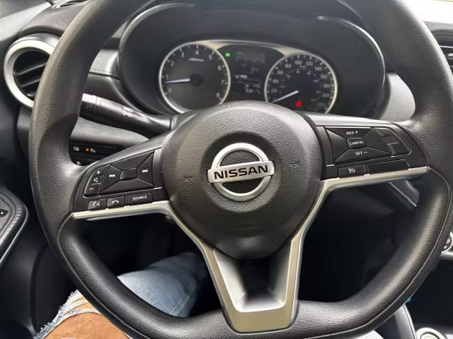 VENDE VEHICULO - UNICA DUEÑA
