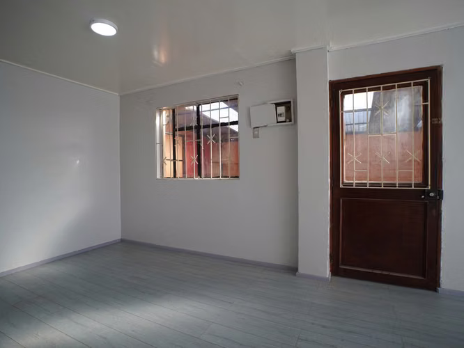 SE VENDE CASA EN VILLA CANDELARIA (120mts2 / 250mts2) - Imagen 9