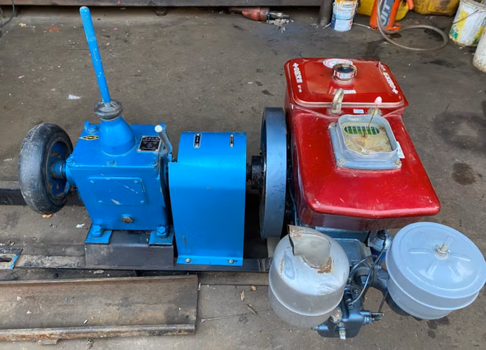Bomba de lodo BW-150 nueva, sin uso. 2 unidades disponibles.