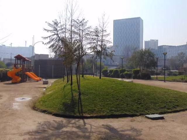 BUEN CONDOMINIO SEGURO PARA LOS NIÑOS (180124)