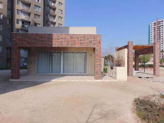 BUEN CONDOMINIO SEGURO PARA LOS NIÑOS (180124)