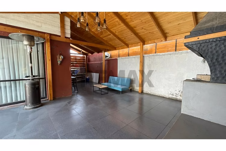 Hermosa casa gran quincho piscina 6 d - Imagen 32