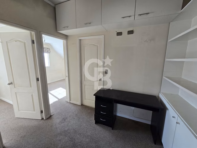 Casa Esquina en Av. Principal - Venta/Arriendo - Imagen 11