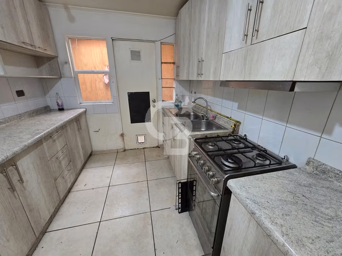Casa Esquina en Av. Principal - Venta/Arriendo - Imagen 4