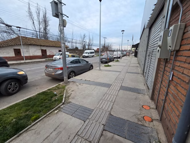 Se Arrienda Local Comercial en Excelente Ubicación en Molina