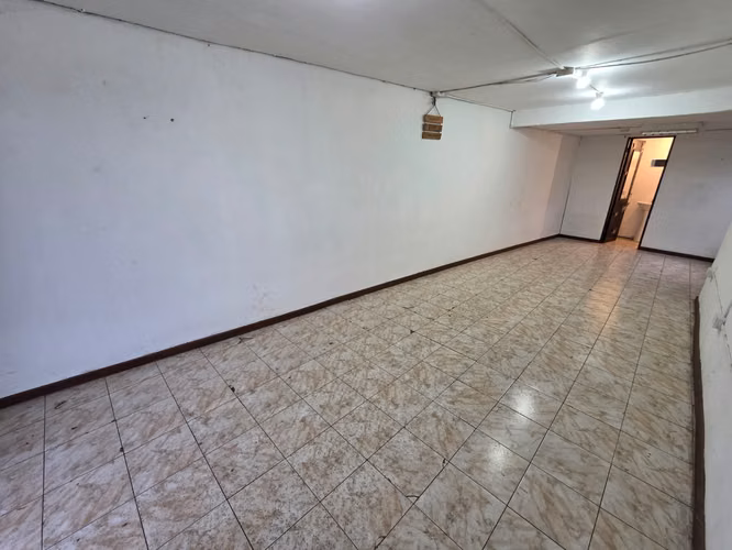 Se Arrienda Local Comercial en Excelente Ubicación en Molina