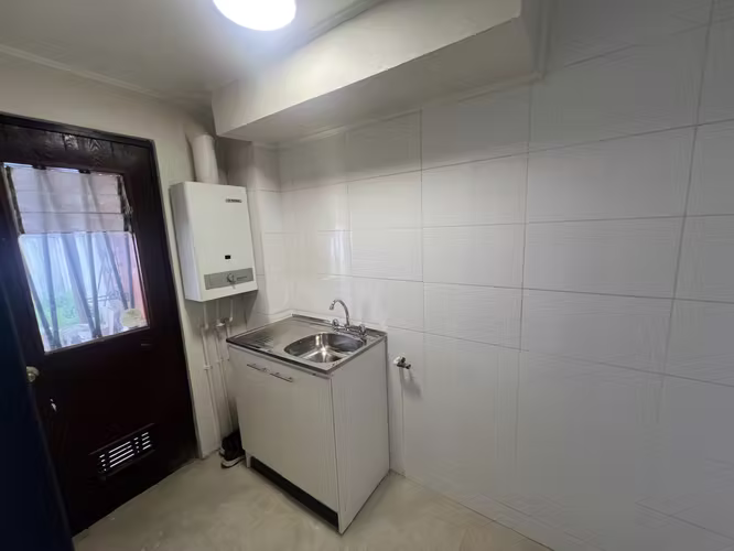 Vendo acogedora y céntrica casa en Pablo Neruda