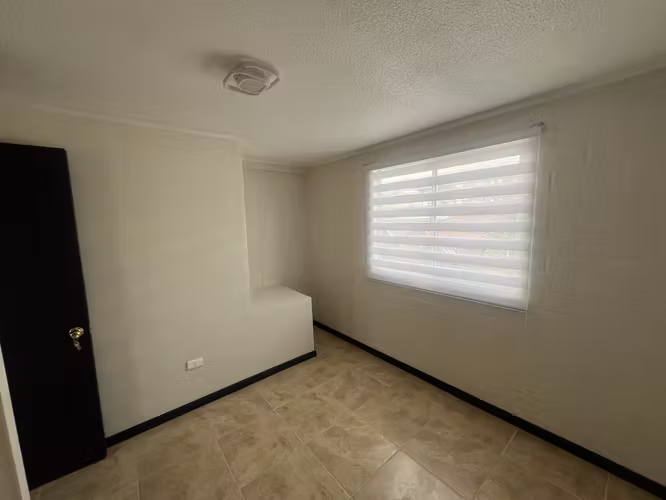 Vendo acogedora y céntrica casa en Pablo Neruda