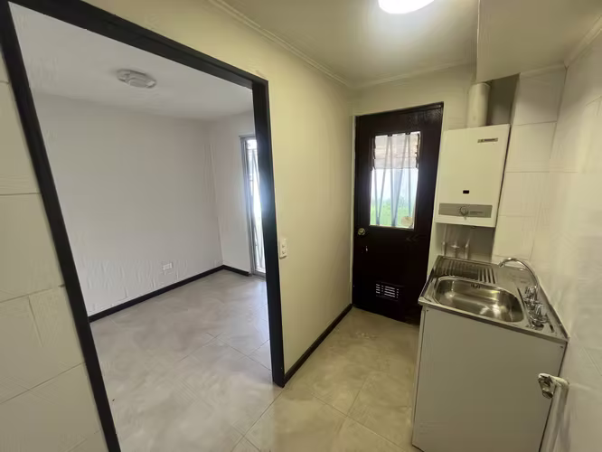 Vendo acogedora y céntrica casa en Pablo Neruda
