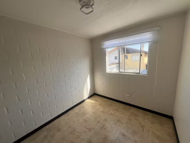 Vendo acogedora y céntrica casa en Pablo Neruda