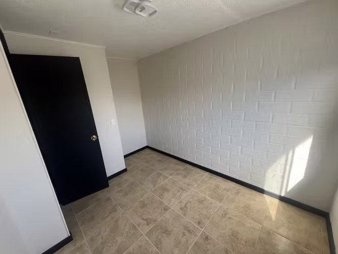 Vendo acogedora y céntrica casa en Pablo Neruda