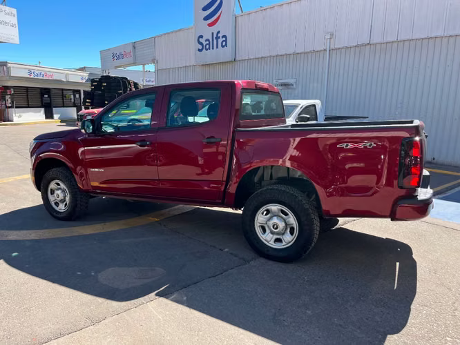 Chevrolet Colorado 2.8TD WT MT 4WD S 2025