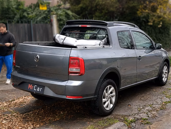 VOLKSWAGEN SAVEIRO DOBLE CABINA - 2020 | 4344