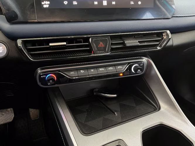 Gac Motor Emzoom 1.5T GL AUT 2025 - Imagen 15