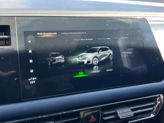 Gac Motor Emzoom 1.5T GL AUT 2025 - Imagen 18