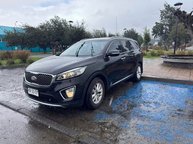 Kia Sorento EX 2016 | Automática | 174.300 km