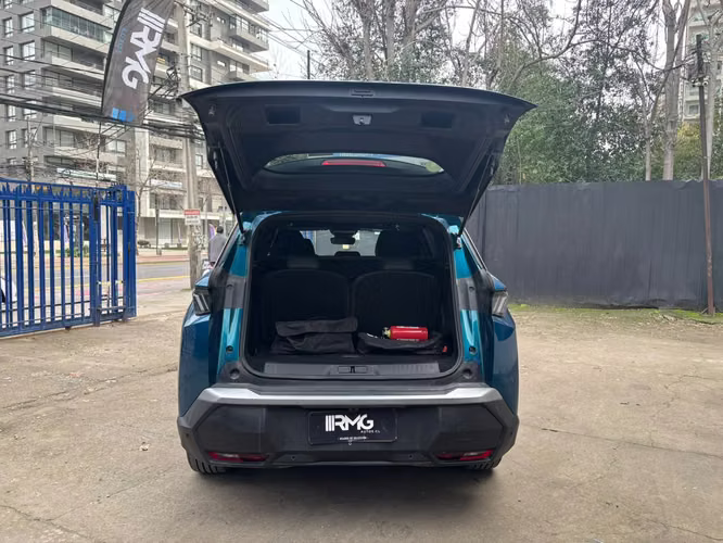 2025 Peugeot 5008 ALLURE MHEV 1,2 EDCT6